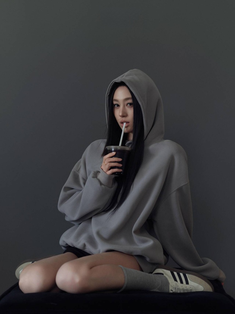 Gray Mood Portrait Theme Photo - đánh giá và giá Ethnic Fashion Photography