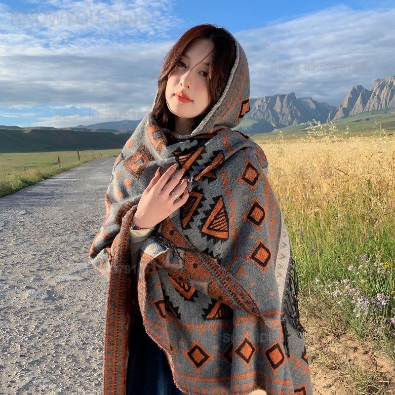 Women's Ethnic Style Hooded Cl - đánh giá và giá Ethnic Fashion Photography