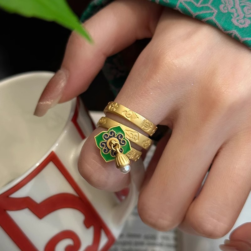 New in Charm Green Enamel Flow - đánh giá và giá Ethnic Fashion Wear