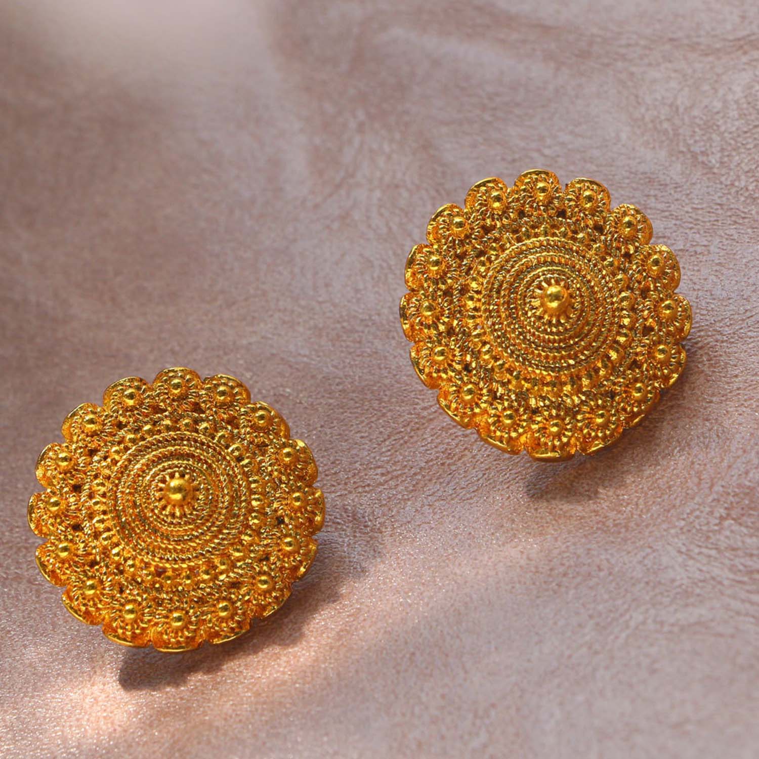 Classic Ethnic Style Earrings  - đánh giá và giá Ethnic Fashion Photography